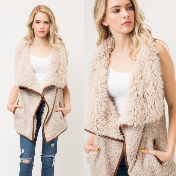 028 Cozy Vegan Fur Shearling Lined Pocket Vest - Picture 3 of 4